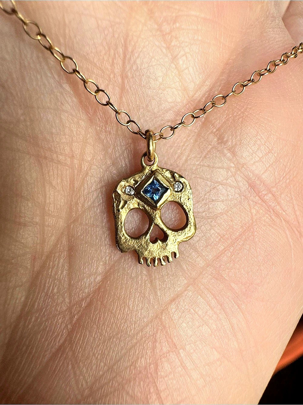 Victoria Cunningham Skull Sapphire & Diamond Necklace Necklace